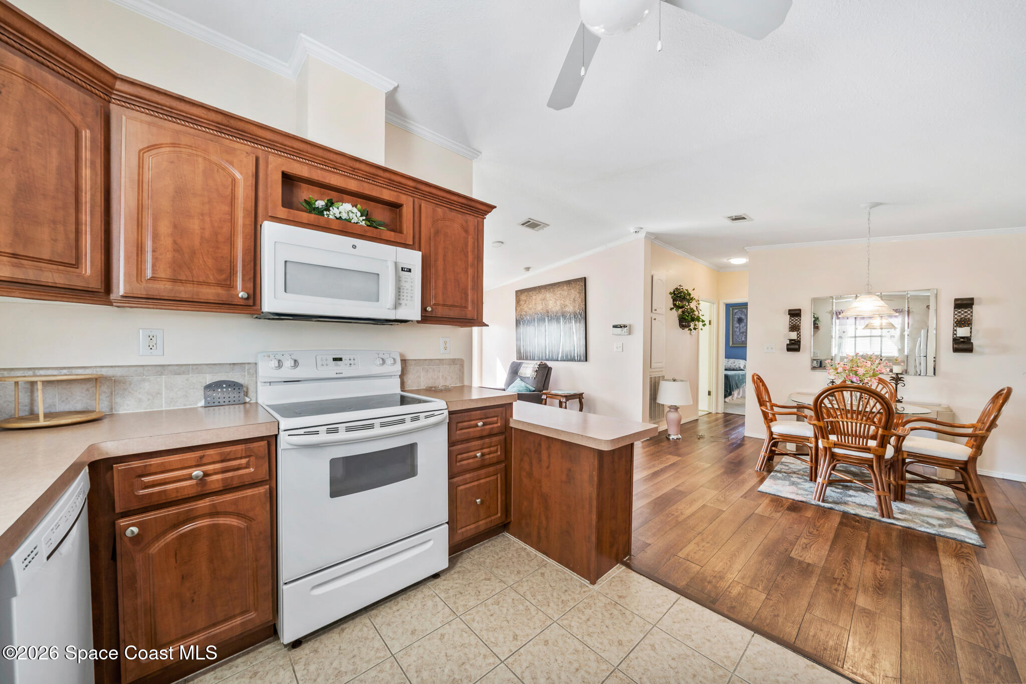 1854 Mango Street Northeast Palm Bay, FL 32905 - Photo 9 of 35 15-untitled-15