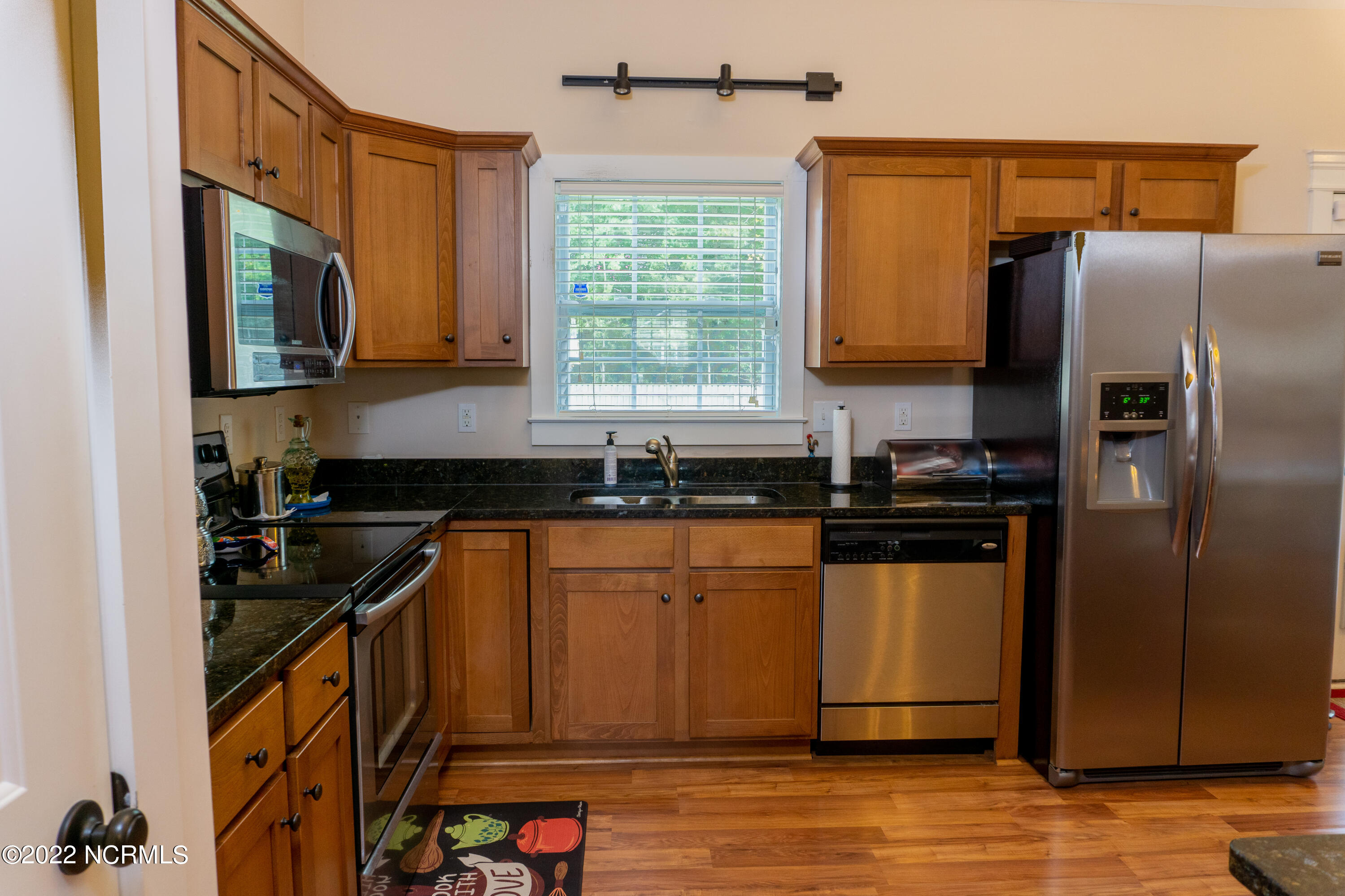 101 Coree Way New Bern, NC 28562 - Photo 8 of 26 DSC01856-HDR