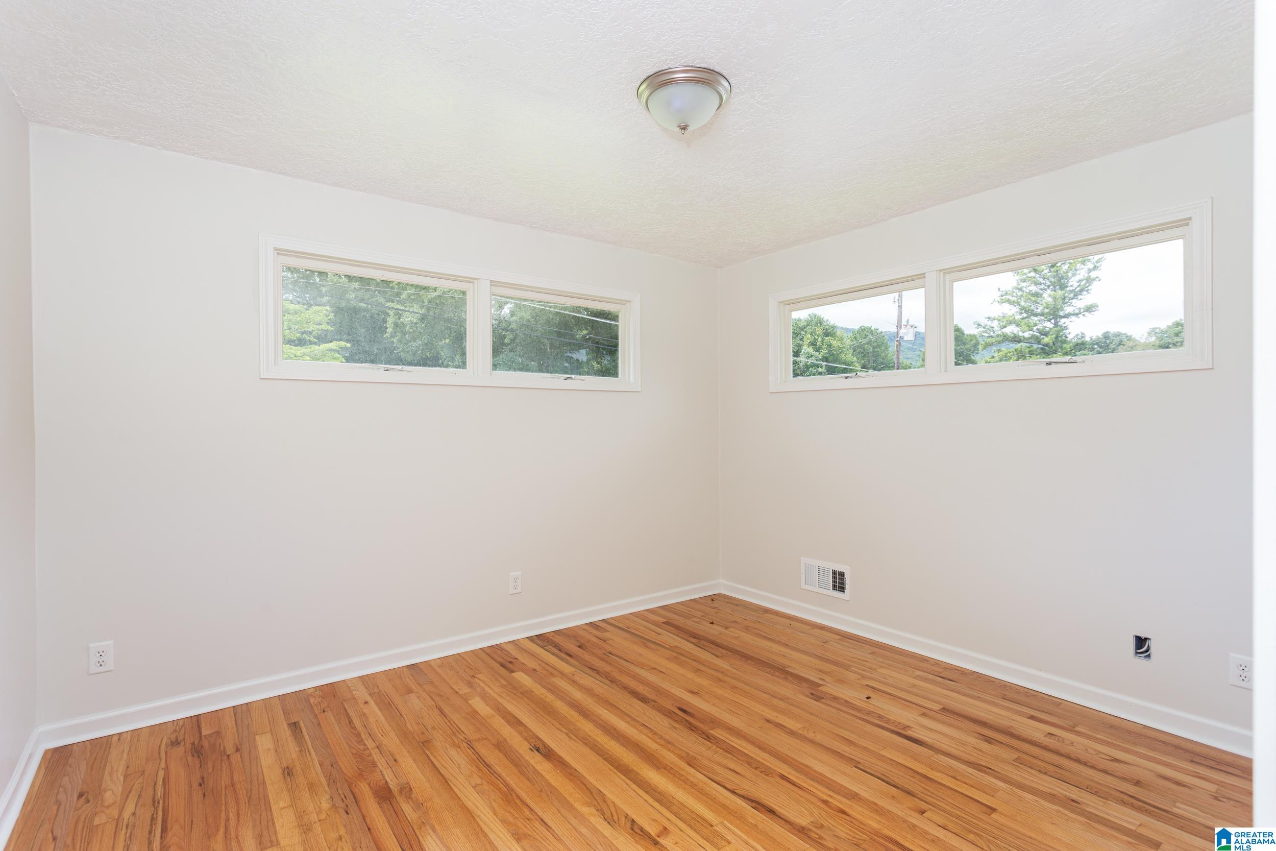 200 Saunders Avenue Anniston, AL 36201 - Photo 22 of 27