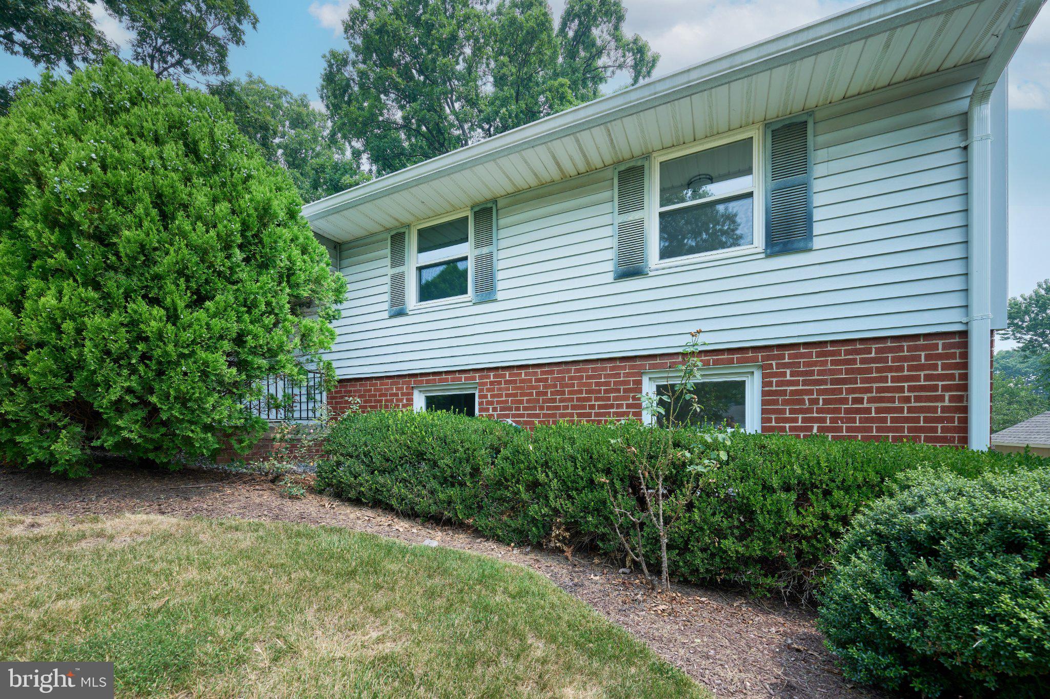 2924 Gracefield Road Silver Spring, MD 20904 - Photo 44 of 57 Charming split-level home exterior.
