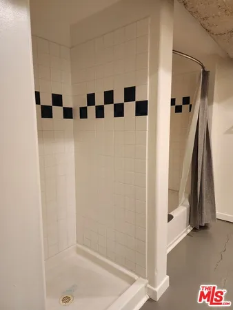$2,300 | 711 South Olive Street, Unit 203, Los Angeles, CA 90014