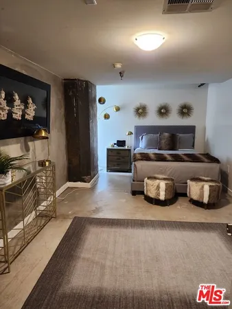 $2,300 | 711 South Olive Street, Unit 203, Los Angeles, CA 90014