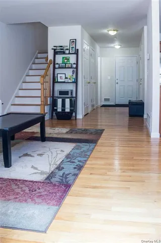 a view of entryway and hall