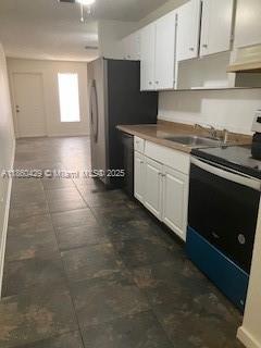 6181 Southwest 41st Court, Unit 1 Davie, FL 33314 - Photo 11 of 26 Kitchen