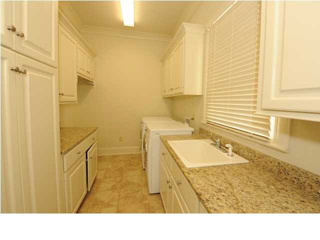 2405 Southwood Road Jackson, MS 39211 - Photo 10 of 23 Photo 10