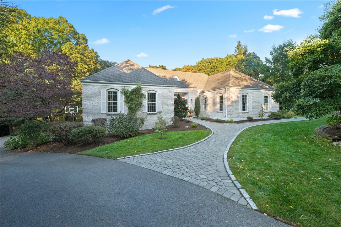 20 Briarbrook Drive Warwick, RI 02818 - Photo 2 of 40