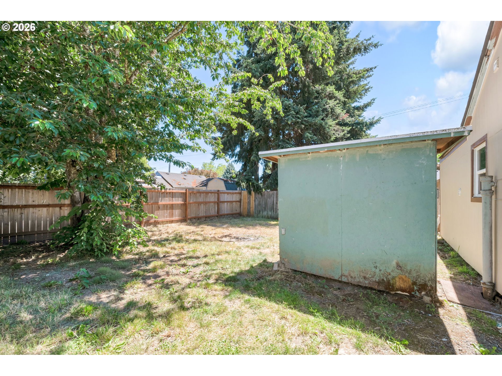 2025 Devos Street Eugene, OR 97402 - Photo 27 of 29