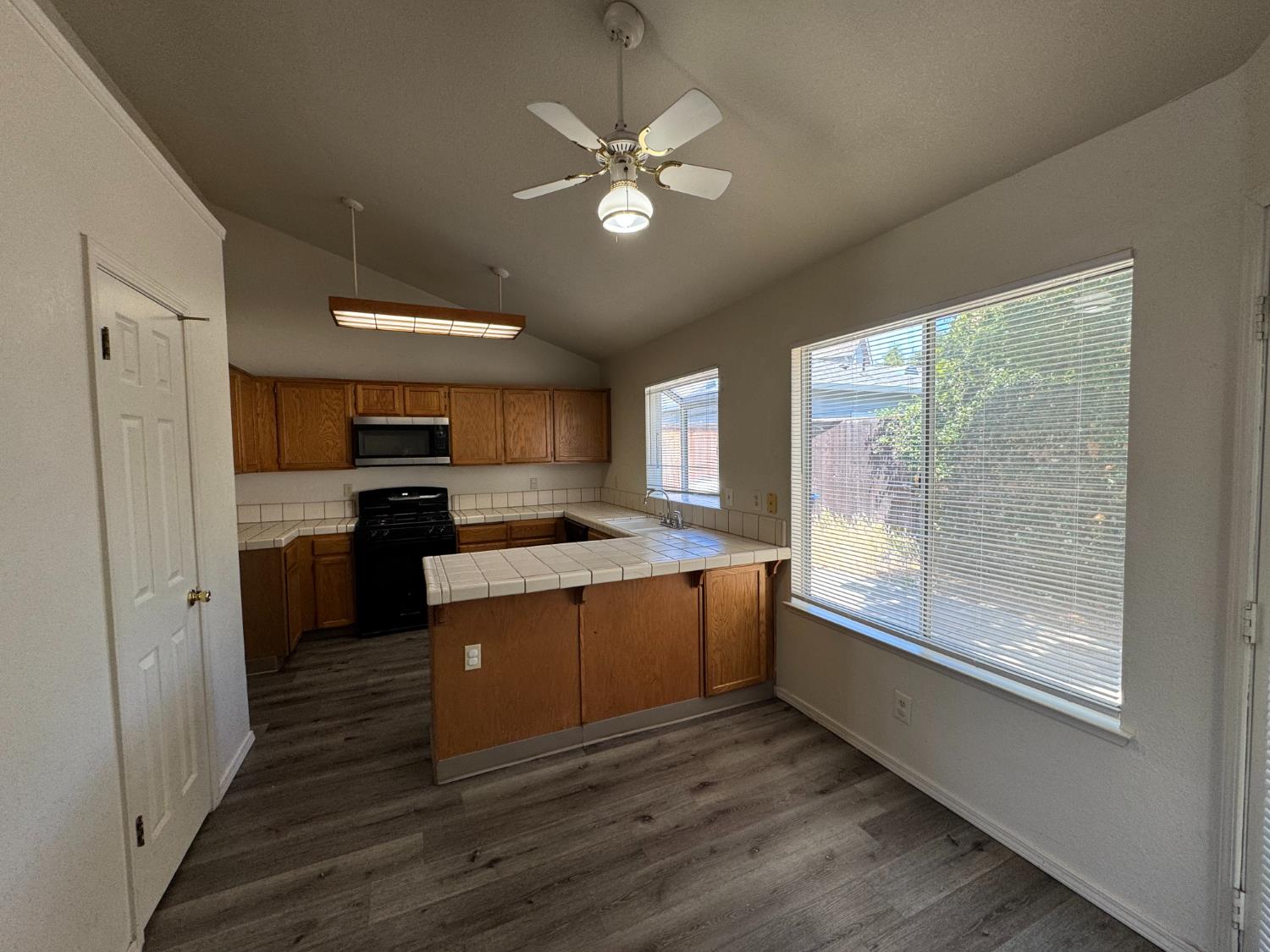 1900 Temescal Drive Modesto, CA 95355 - Photo 9 of 14