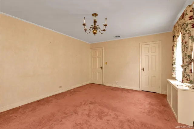 $1,299,888 | 47-44 Glenwood Street | Little Neck