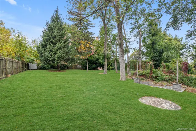 $1,299,888 | 47-44 Glenwood Street | Little Neck