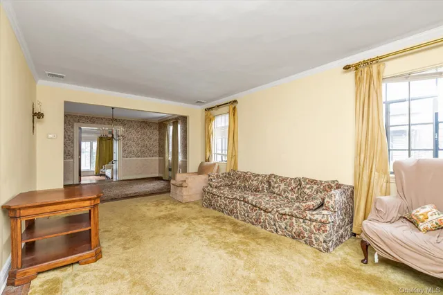 $1,299,888 | 47-44 Glenwood Street | Little Neck