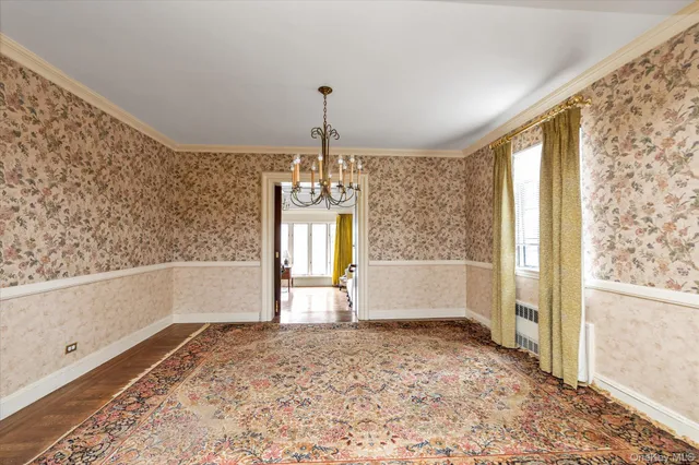 $1,299,888 | 47-44 Glenwood Street | Little Neck