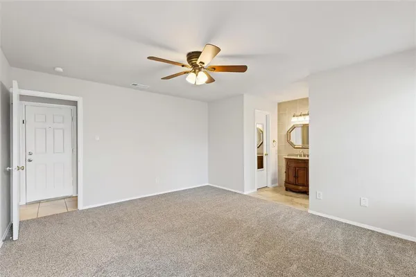 $1,900 | 1605 Morningside Drive, Cleburne, TX 76033