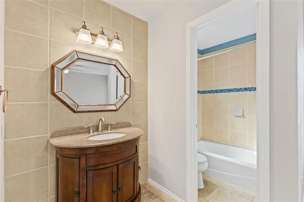 $1,900 | 1605 Morningside Drive, Cleburne, TX 76033