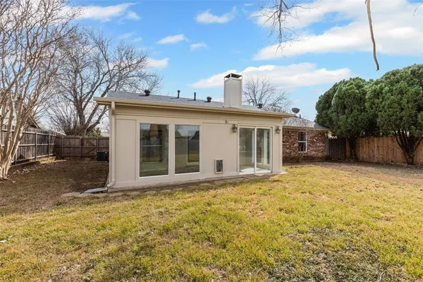 $1,900 | 1605 Morningside Drive, Cleburne, TX 76033