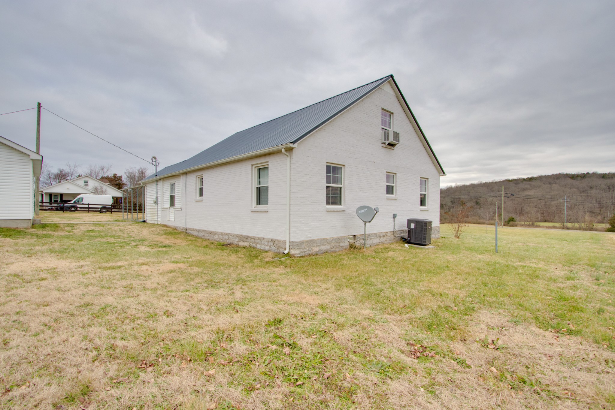 340 South Commerce Road Watertown, TN 37184 - Photo 36 of 38 a view of a house with an outdoor space