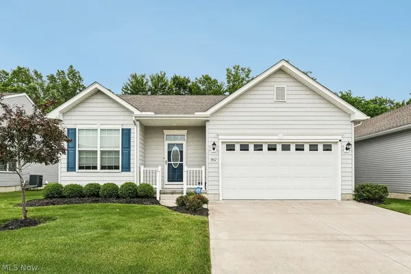 $374,900 | 3862 Heron Drive, Lorain, OH 44053