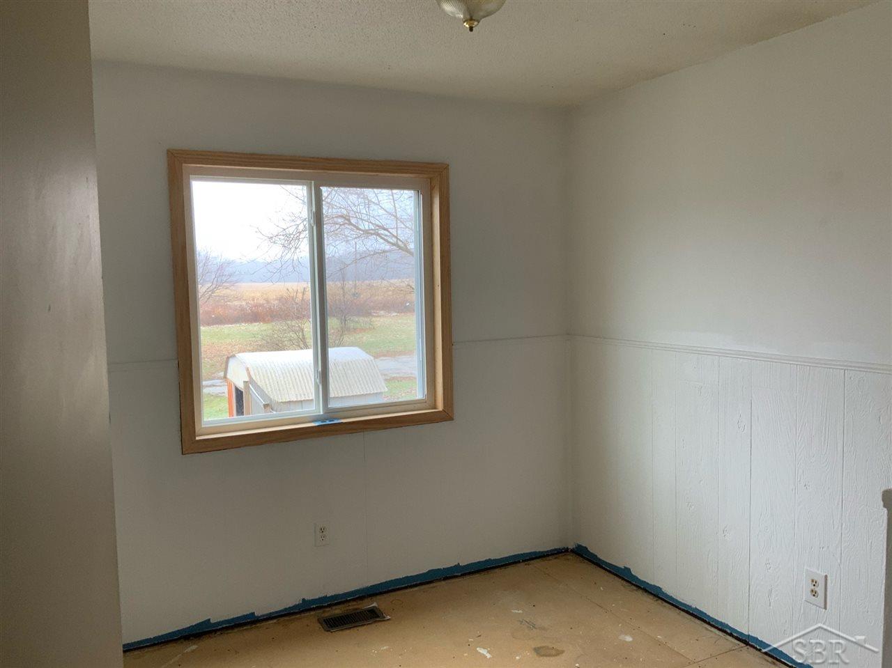 14320 North Belsay Road Millington, MI 48746 - Photo 12 of 13 50029519-11.JPG