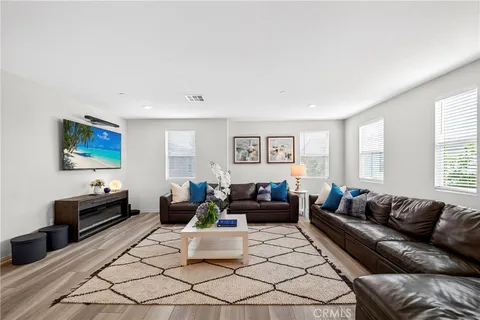 $995,000 | 1208 Dock Lane, Harbor City, CA 90710