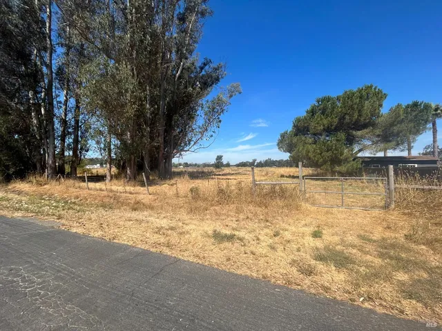 $750,000 | 7459 Alder Avenue, Cotati, CA 94931