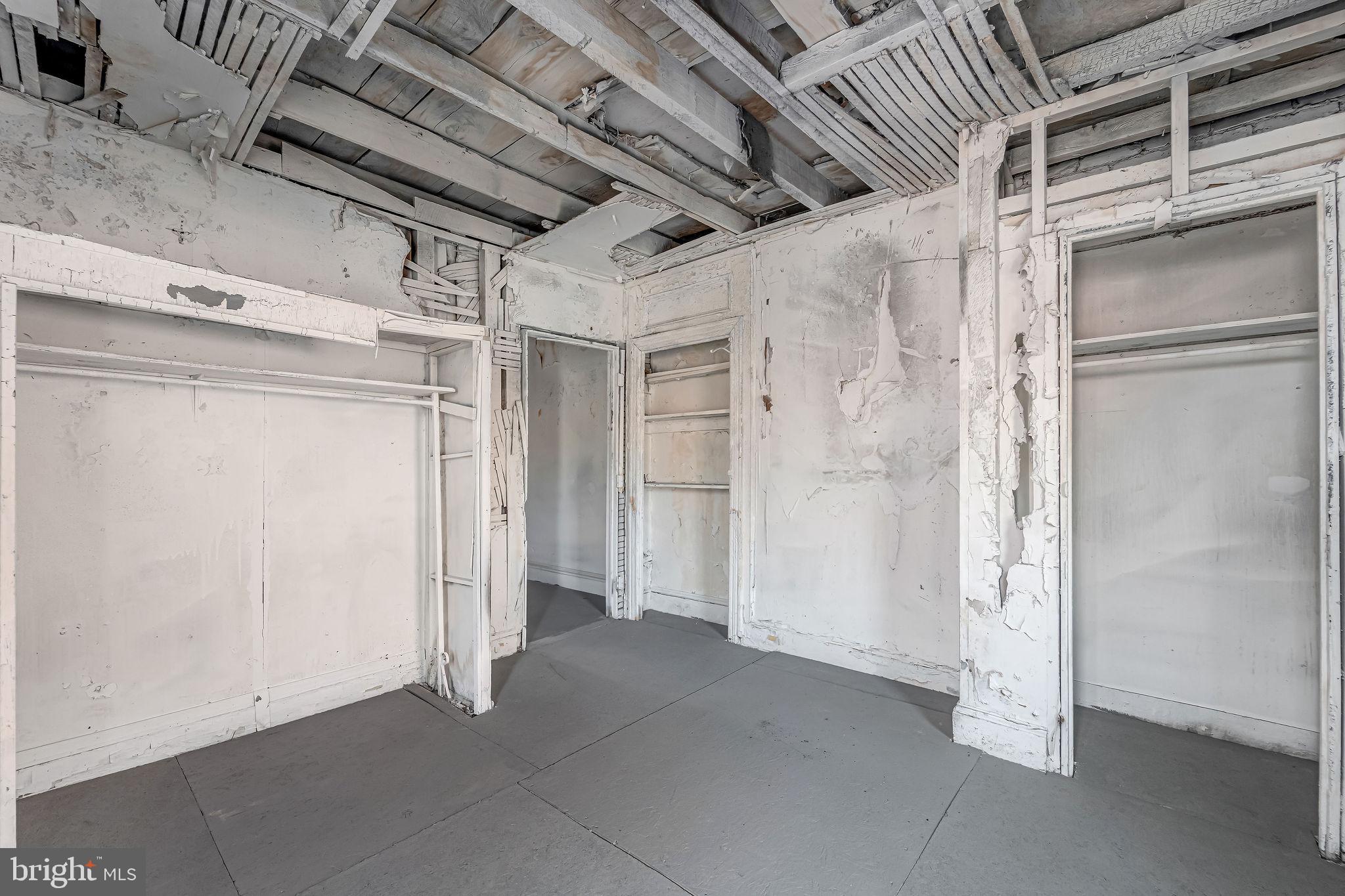 563 Bailey Street Camden, NJ 08102 - Photo 23 of 26 a view of empty room