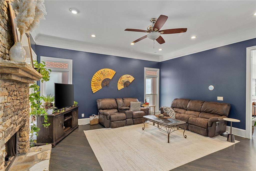 2694 Lenox Road Northeast Atlanta, GA 30324 - Photo 11 of 28 a living room with furniture and a flat screen tv