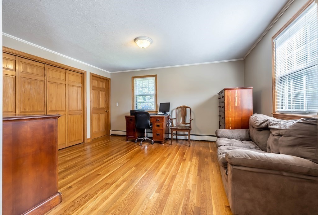 144 Lawrence Road Haverhill, MA 01835 - Photo 17 of 32