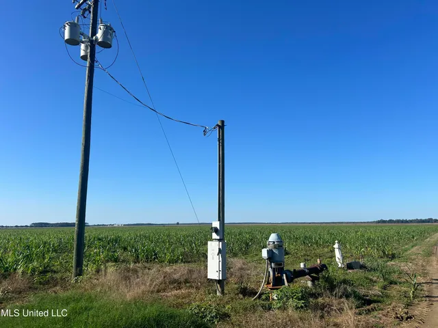 $920,000 | 17822 Highway 3, Yazoo City, MS 39194