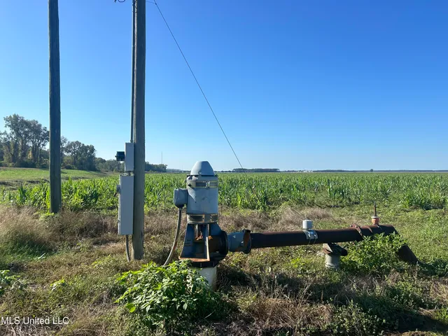 $920,000 | 17822 Highway 3, Yazoo City, MS 39194