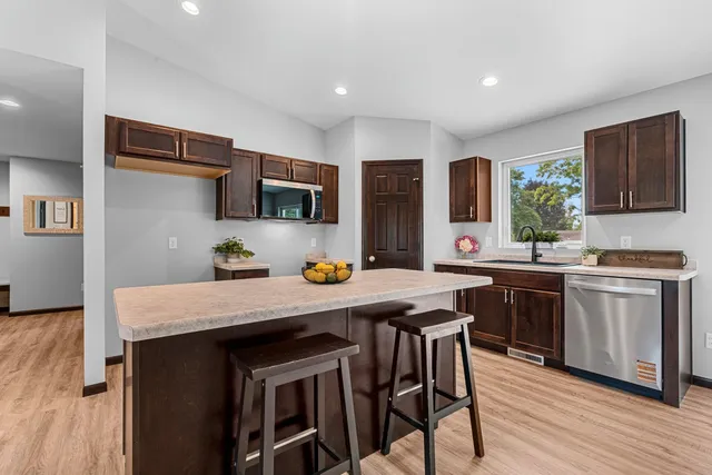 $414,900 | 8350 Pheasant Run Trail, Larsen, WI 54947