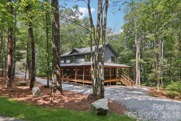 $649,000 | 365 Cherokee Circle, Lake Toxaway, NC 28747