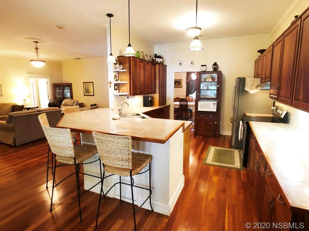 105 Flamingo Road Edgewater, FL 32141 - Photo 11 of 21 Gallery Image 11