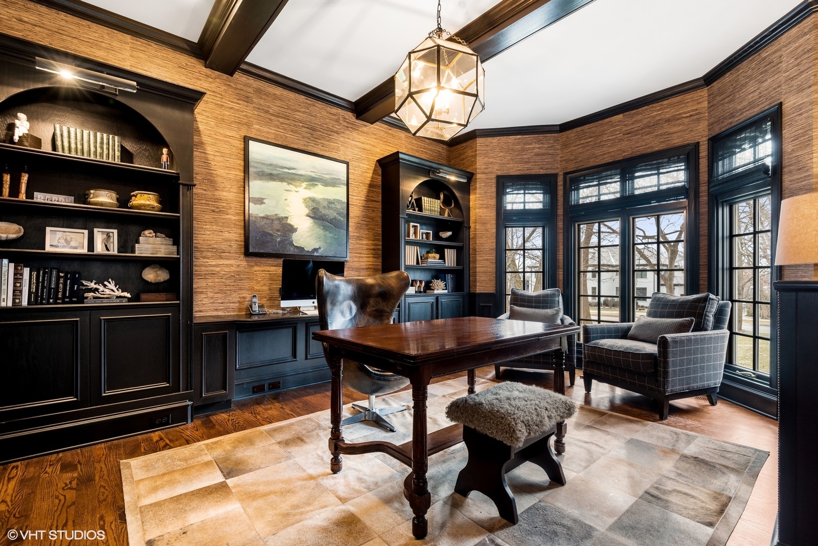 861 Bluff Street Glencoe, IL 60022 - Photo 17 of 51 a living room with furniture a rug and a table