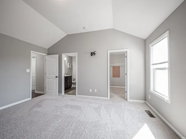 $319,900 | 3142 Helmsford Court, Evansville, IN 47715