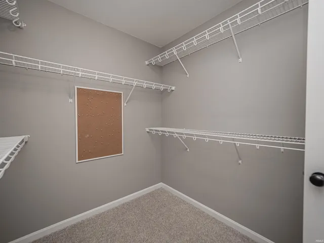 $319,900 | 3142 Helmsford Court, Evansville, IN 47715