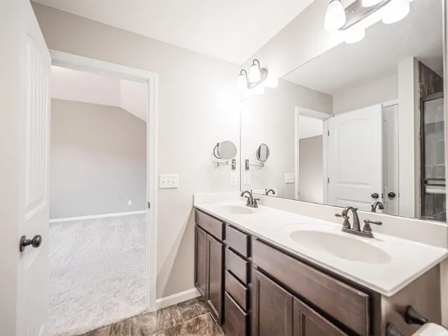 $319,900 | 3142 Helmsford Court, Evansville, IN 47715