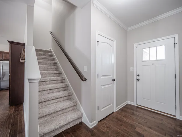 $319,900 | 3142 Helmsford Court, Evansville, IN 47715