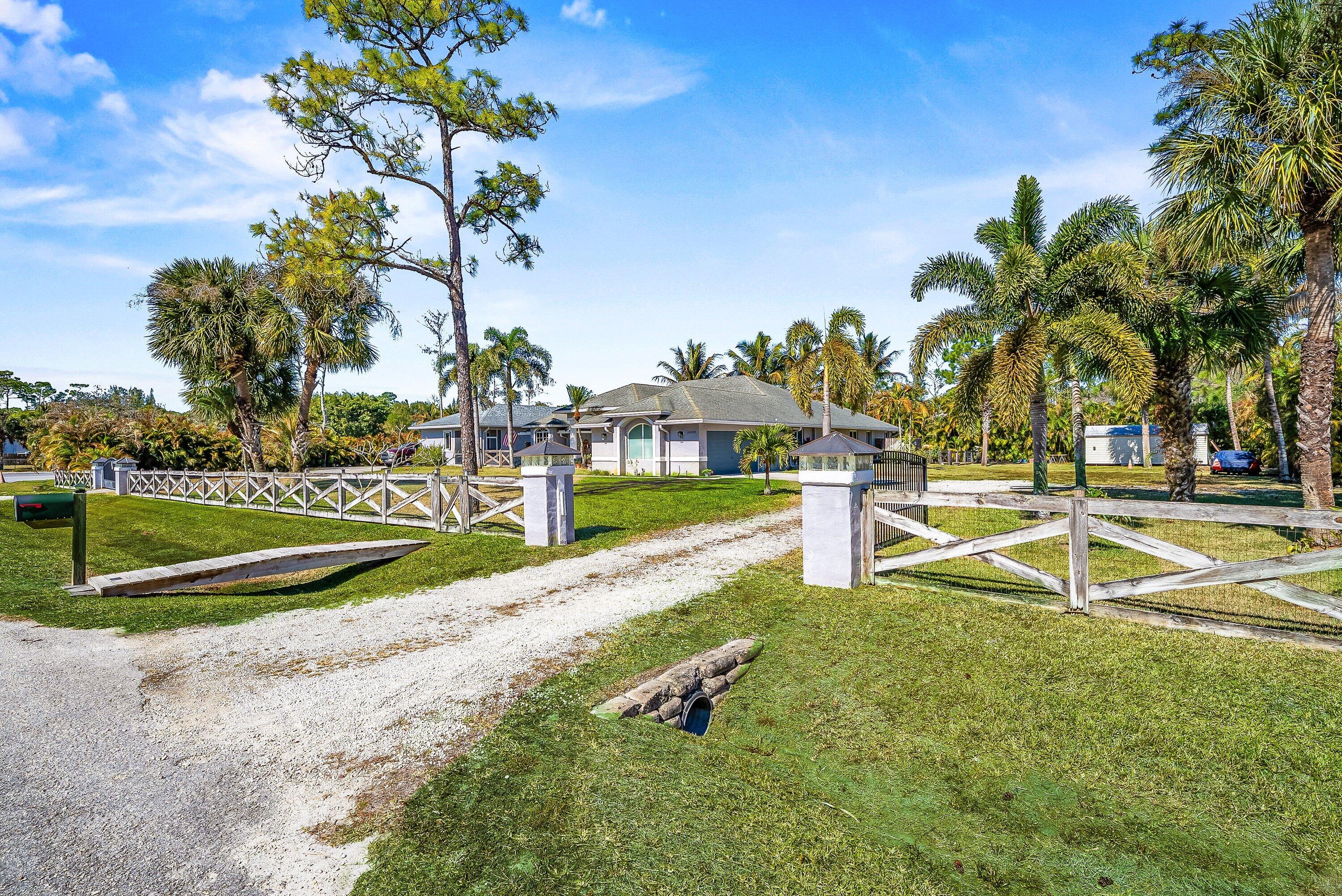 15929 86th Road North Loxahatchee, FL 33470 - Photo 3 of 62 002-1592986thRoadNorth-TheAcreage-FL-334