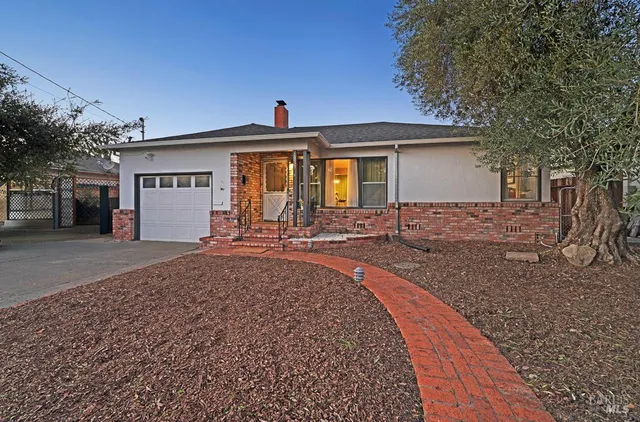 $635,000 | 1833 Janero Drive, Santa Rosa, CA 95407