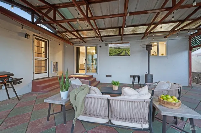 $635,000 | 1833 Janero Drive, Santa Rosa, CA 95407