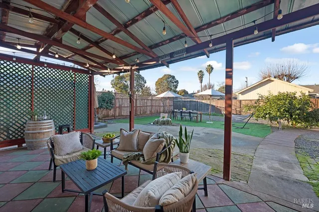 $635,000 | 1833 Janero Drive, Santa Rosa, CA 95407