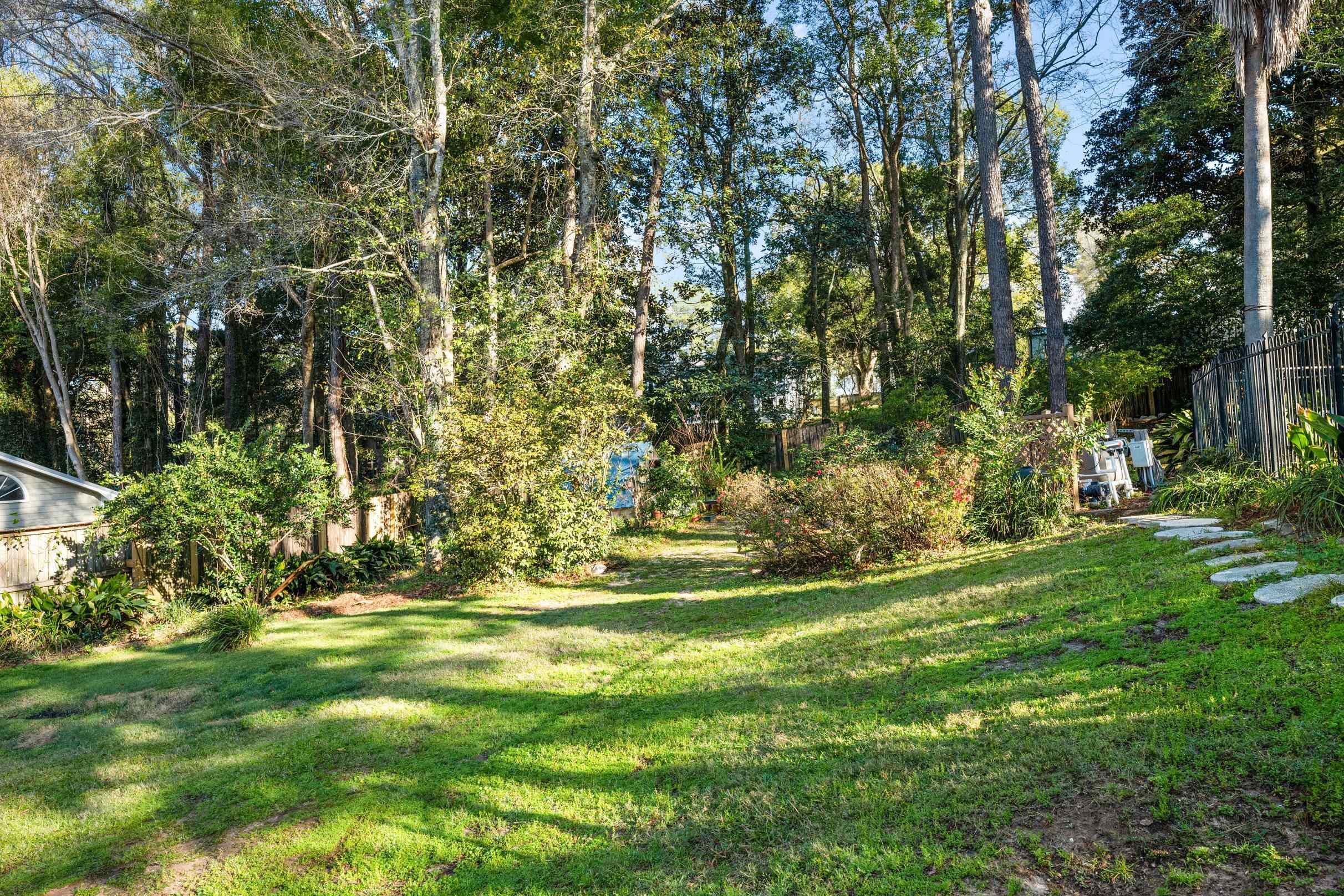 510 Oak Ridge Court West Daphne, AL 36526 - Photo 40 of 50 Backyard
