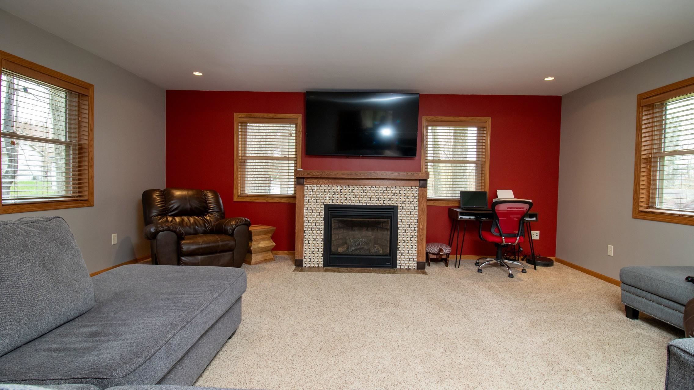 2103 Edgewood Avenue Rothschild, WI 54476 - Photo 20 of 54