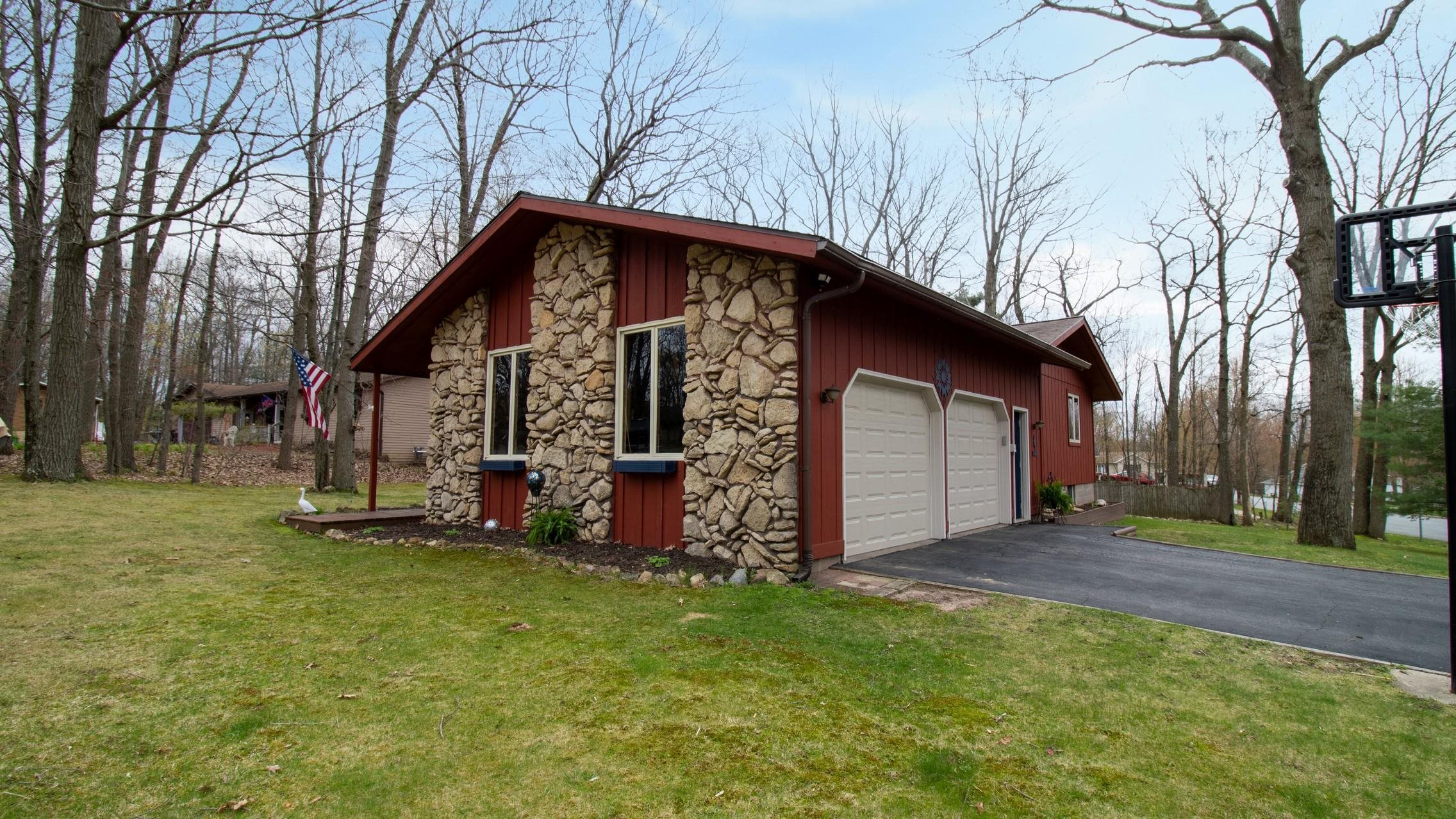 2103 Edgewood Avenue Rothschild, WI 54476 - Photo 40 of 54
