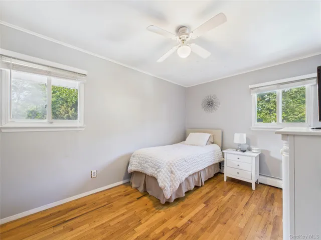 $799,999 | 5 Gristmill Drive, Kings Park, NY 11754