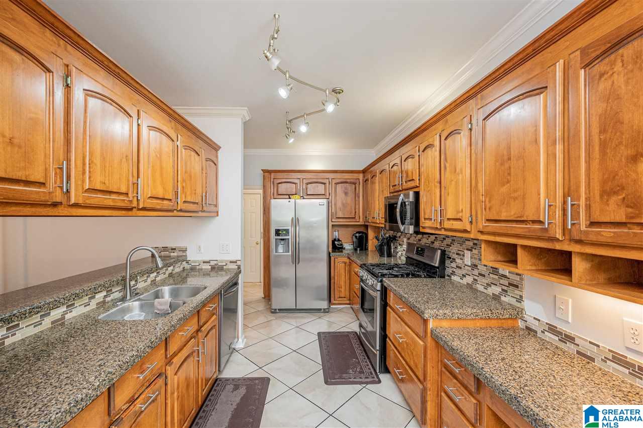 5357 Riverbend Trail Birmingham, AL 35244 - Photo 8 of 50