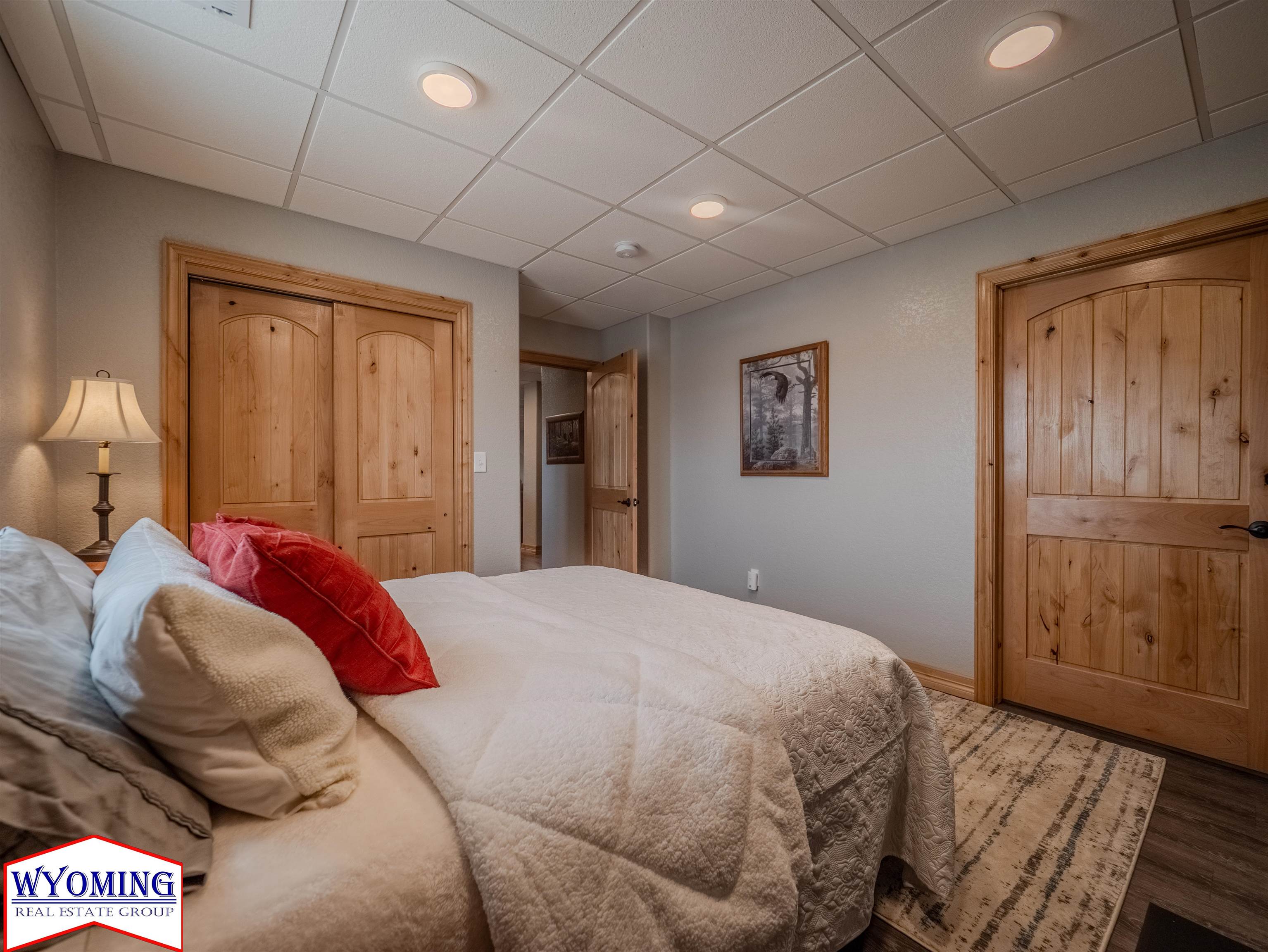 11302 Ridgeview Road Evansville, WY 82636 - Photo 23 of 37