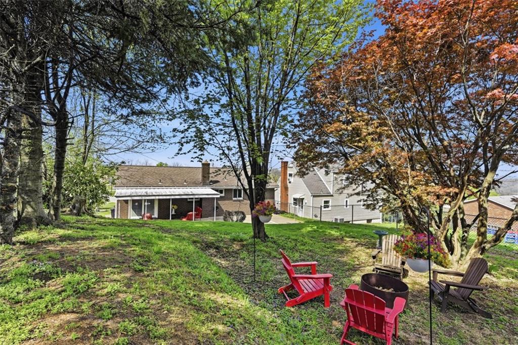 27 Flora Road Pittsburgh, PA 15227 - Photo 34 of 43