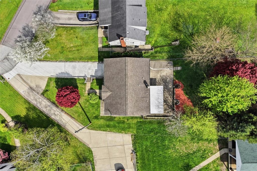 27 Flora Road Pittsburgh, PA 15227 - Photo 39 of 43