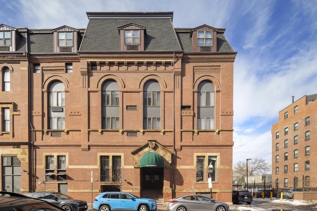 9 Appleton Street, Unit 304 Boston, MA 02116 - Photo 18 of 18 a front view of a multi story residential apartment building